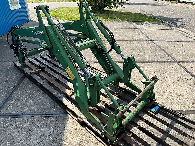 Fendt Frontlader 3S + aanbouwdelen
