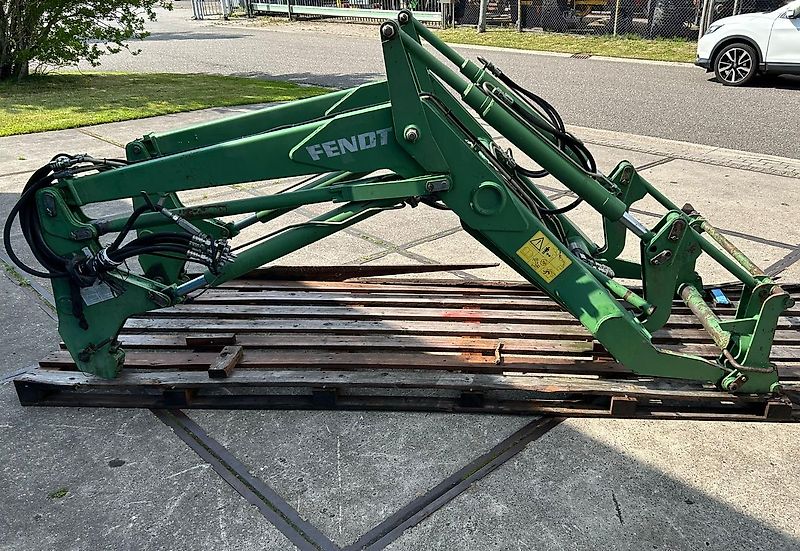 Fendt Frontlader 3S + aanbouwdelen