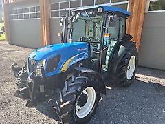 New Holland T4050 DeLuxe &amp; Supersteer