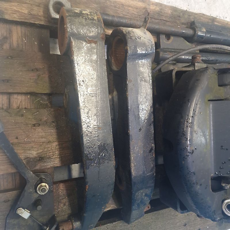 New Holland TS135A (Spare part/Reservedel/Ersatzteil)