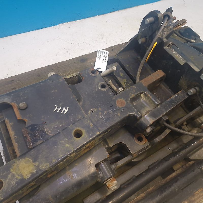 New Holland TS135A (Spare part/Reservedel/Ersatzteil)