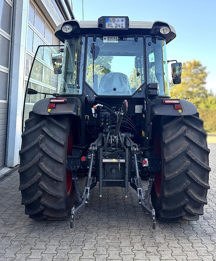 Claas AXOS 240 Advanced + MX A106