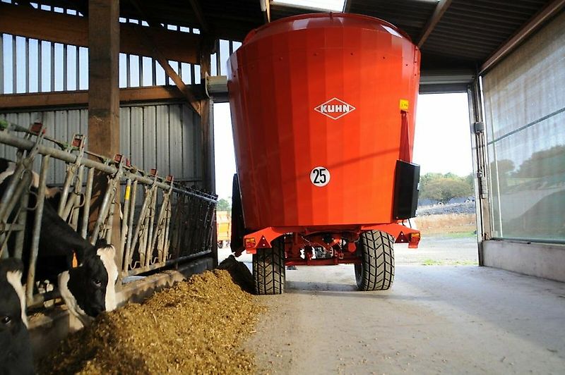 Kuhn Profile 14.2 DS Futtermischwagen 14m³ 2 Schnecken *ANGEBOT*
