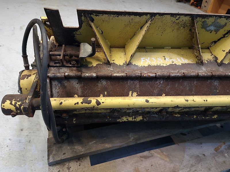 New Holland FX38 (Spare part/Reservedel/Ersatzteil)