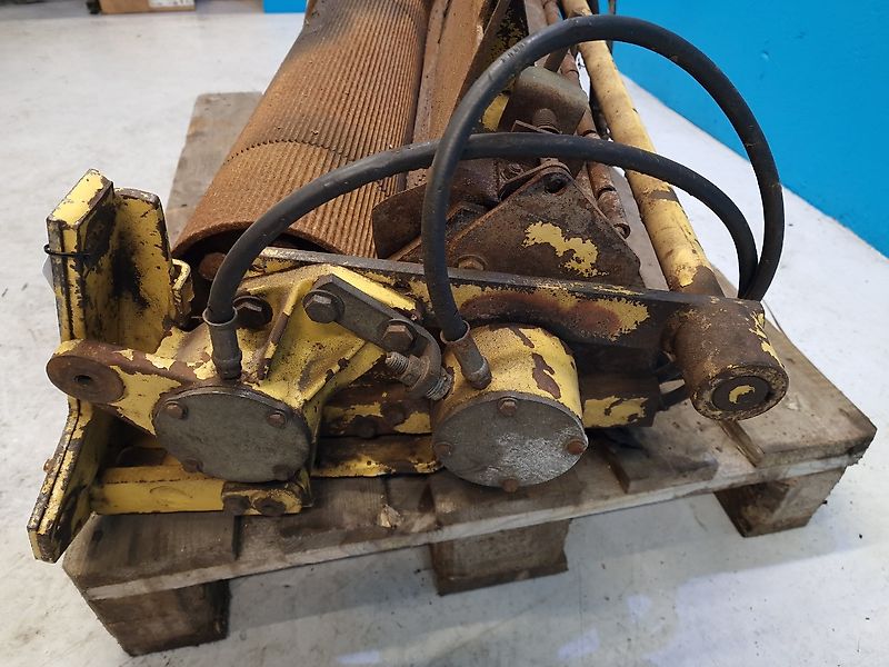 New Holland FX38 (Spare part/Reservedel/Ersatzteil)
