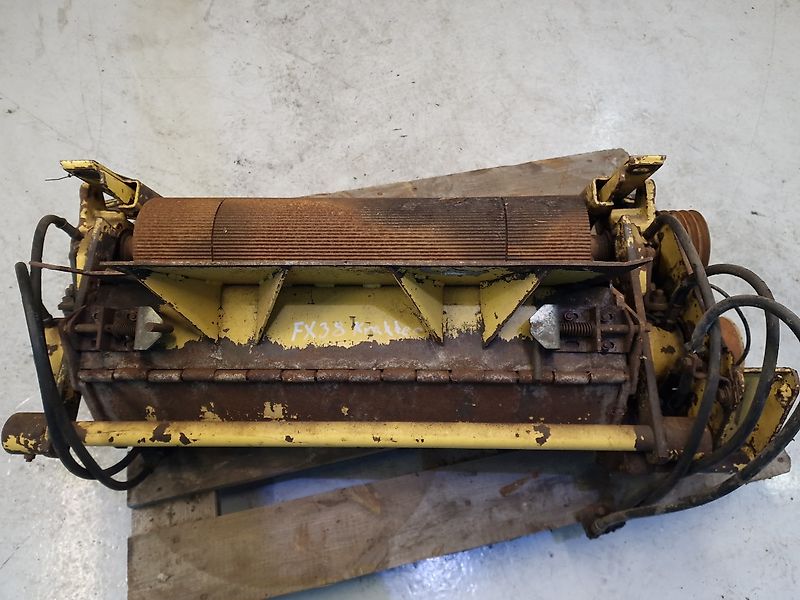 New Holland FX38 (Spare part/Reservedel/Ersatzteil)