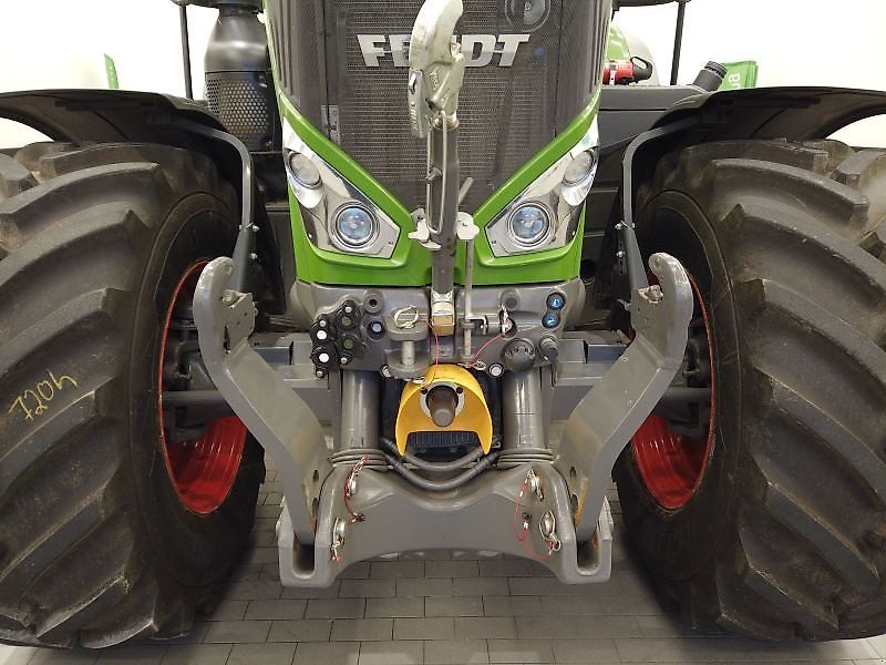 Fendt 828 VARIO S4 PROFI PLUS