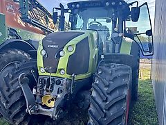 Claas Axion 850