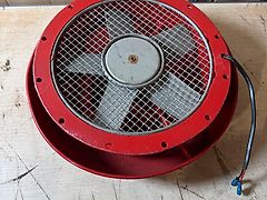 Unimog KrKw Sani Wohnkoffer Lüftung Lüfter Dach