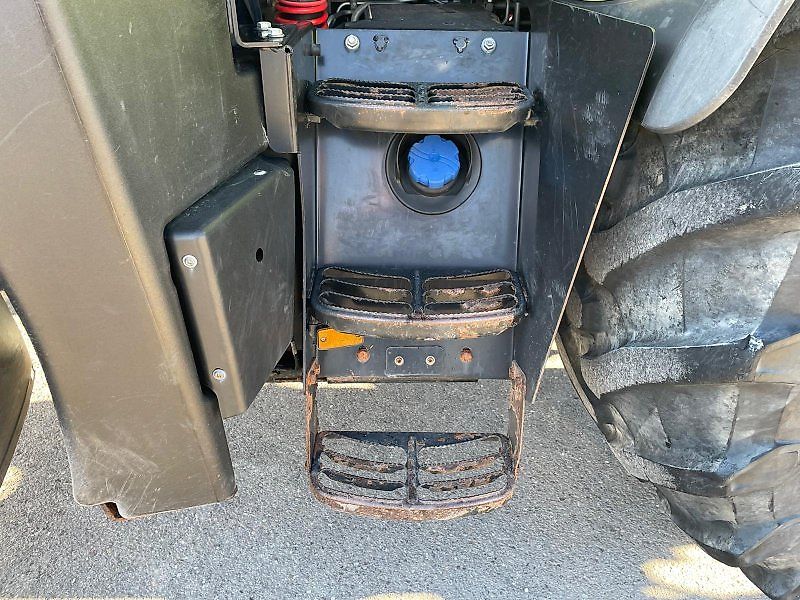 Claas Arion 650 CIS+ E-FARM Auktion