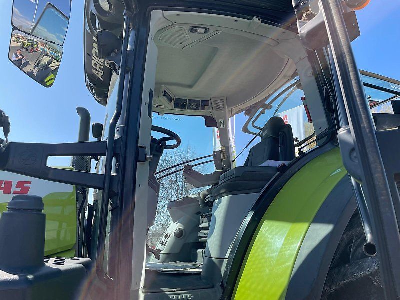 Claas Arion 650 CIS+ mit FL E-FARM Auktion