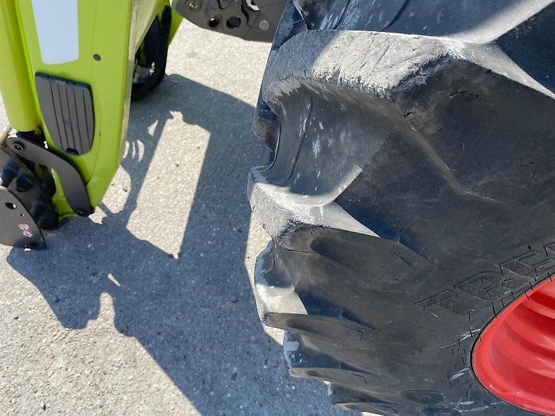 Claas Arion 650 CIS+ mit FL E-FARM Auktion