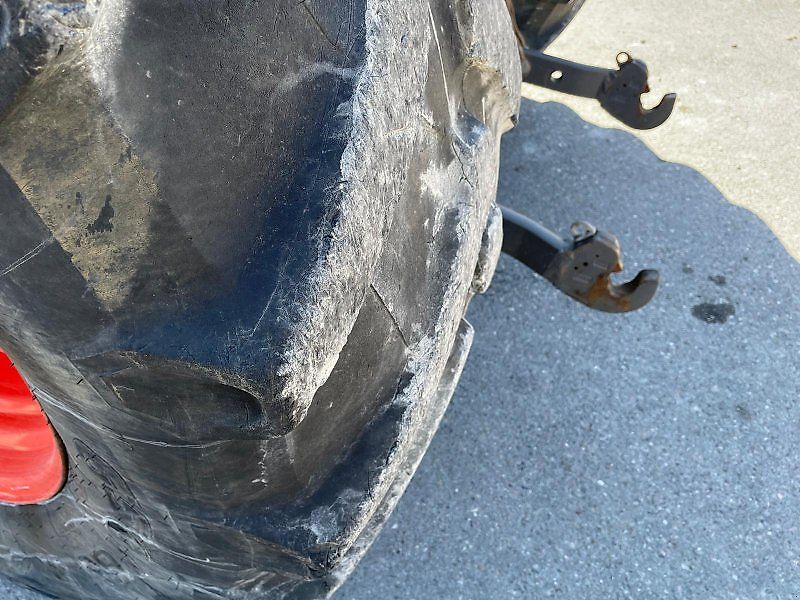 Claas Arion 650 CIS+ mit FL E-FARM Auktion