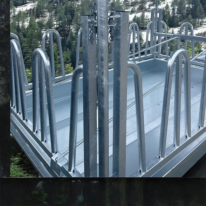 DM-Handel GmbH Futterraufe Heuraufe Viereckraufe 12 Fressplätze Raufe 2x2 Typ 2 Palisadengitter Palisadenraufe Pferderaufe