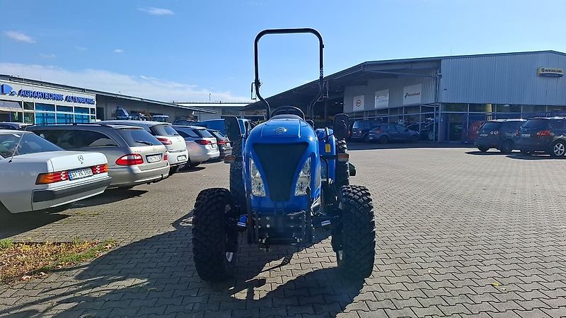 New Holland Boomer 50