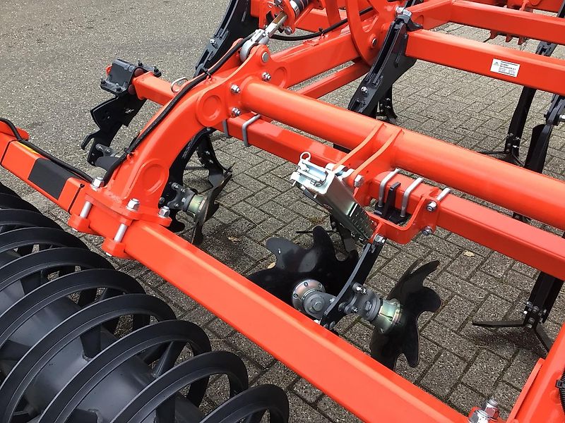 Kuhn Cultimer L 300 (demo)