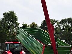 Pom Augustów T461 Überladeschnecke mit hydraulischen Antrieb 4,8 m, 200mm