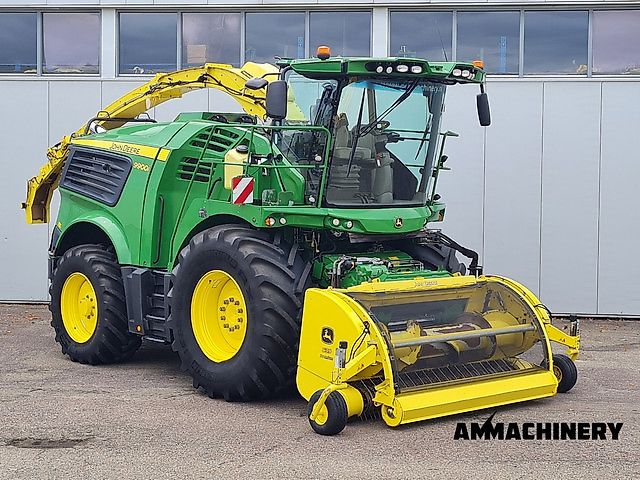 John Deere 9900 i