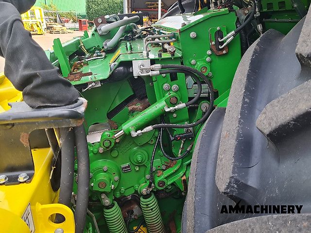 John Deere 9900 i