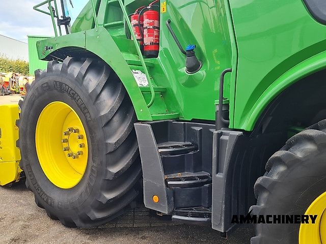John Deere 9900 i