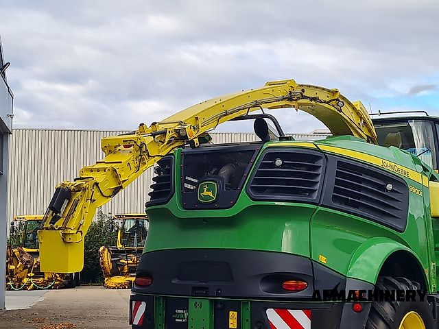 John Deere 9900 i