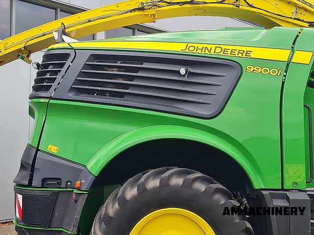 John Deere 9900 i