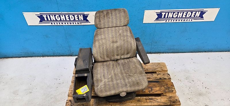 New Holland TX68 (Spare part/Reservedel/Ersatzteil)