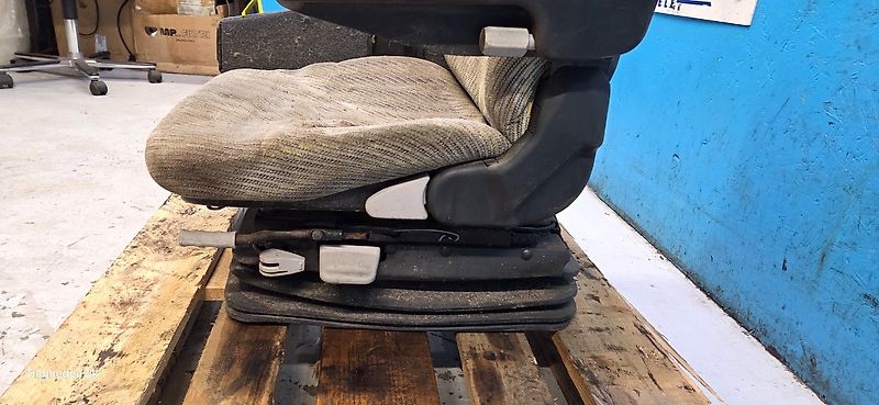 New Holland TX68 (Spare part/Reservedel/Ersatzteil)