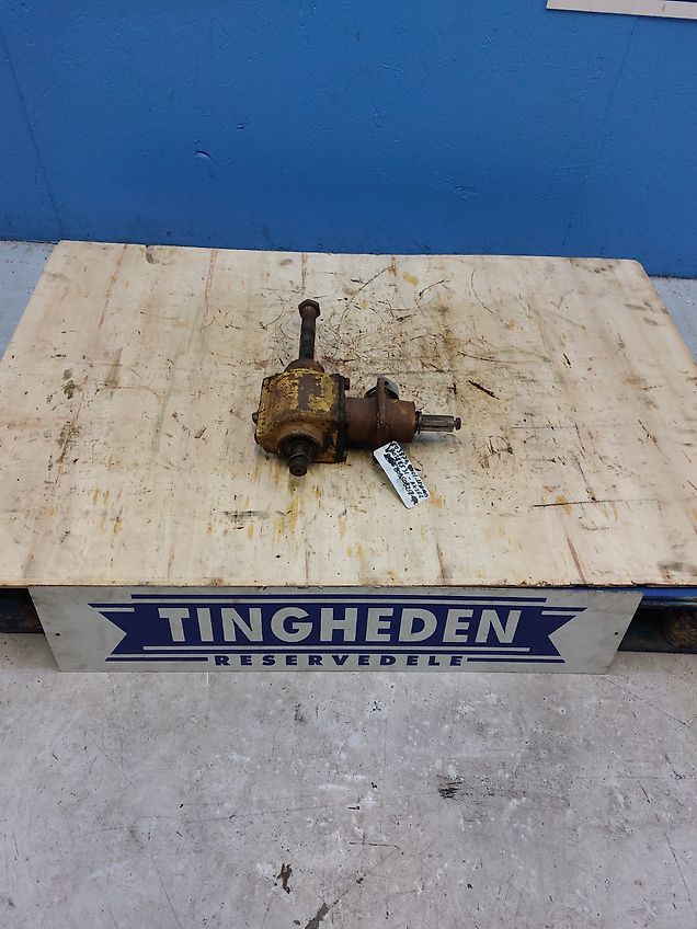 New Holland 8060 (Spare part/Reservedel/Ersatzteil)