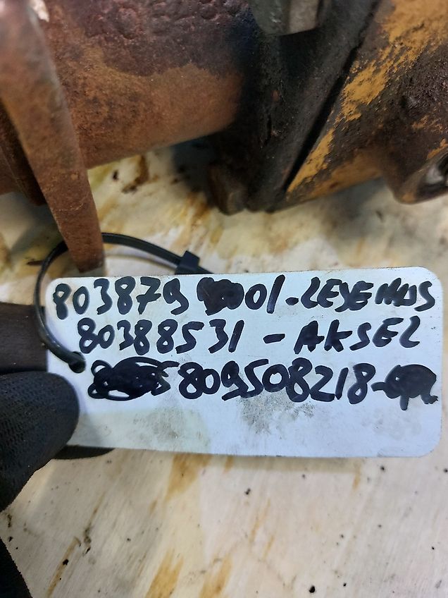 New Holland 8060 (Spare part/Reservedel/Ersatzteil)