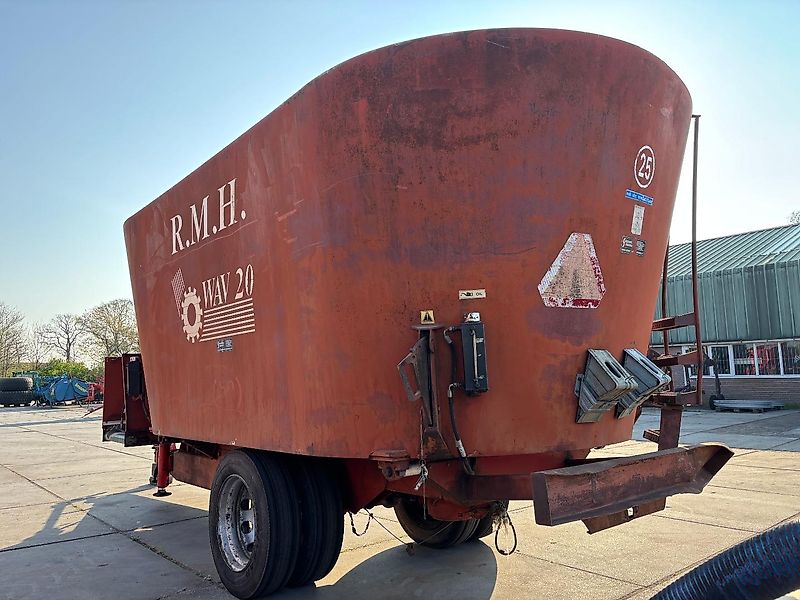 RMH WAV 20 voermengwagen