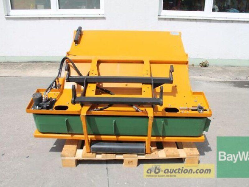 Giant VERTEILERSCHAUFEL MVB-1250