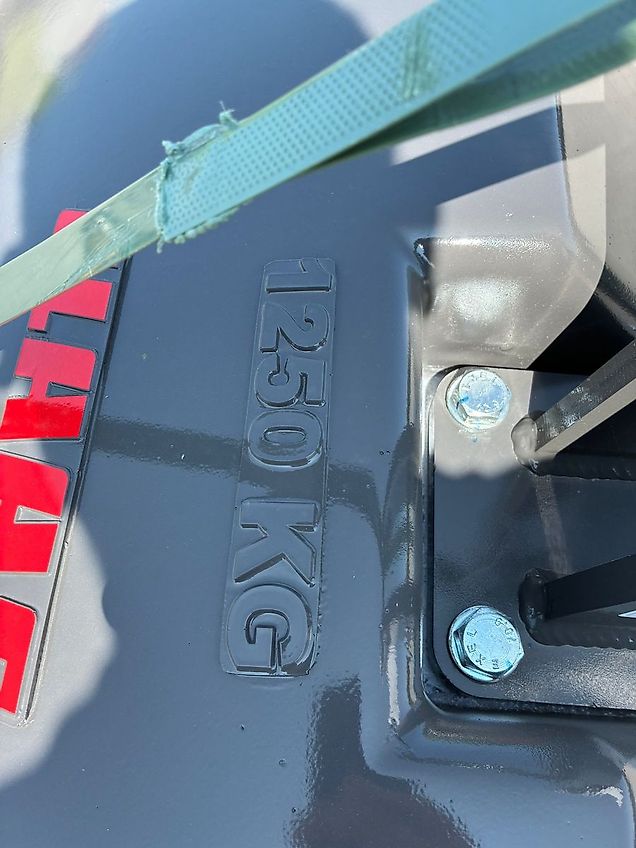 Claas 1250 kg TW-MAG CLAAS dark grey