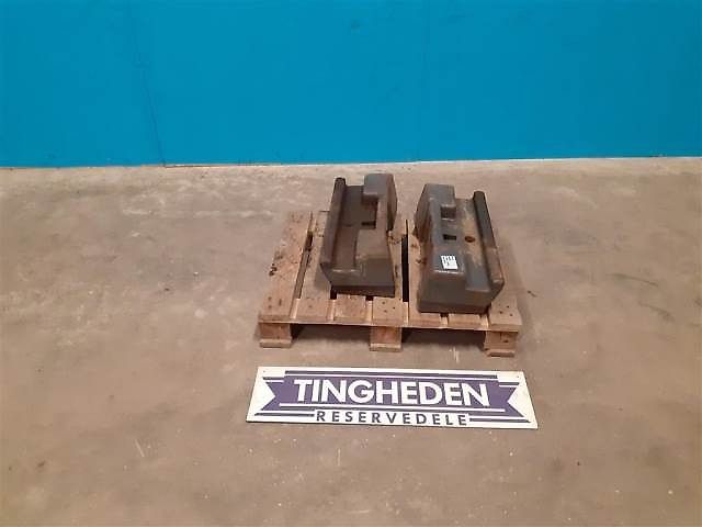 New Holland 8340 (Spare part/Reservedel/Ersatzteil)