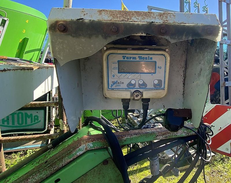Tatoma Mischwagen EMV 16 N mit drei Austrägen