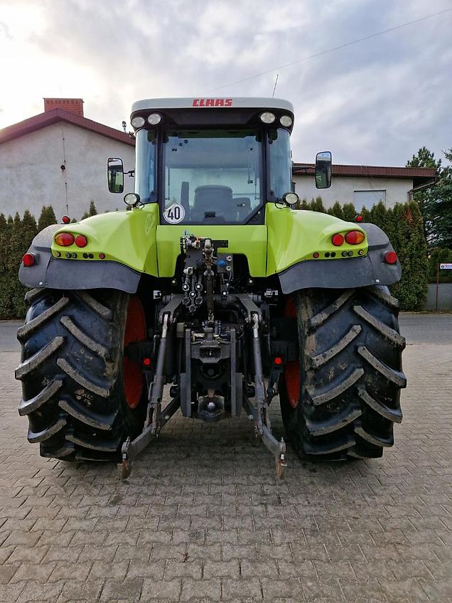 Claas Axion 810 Hexashift