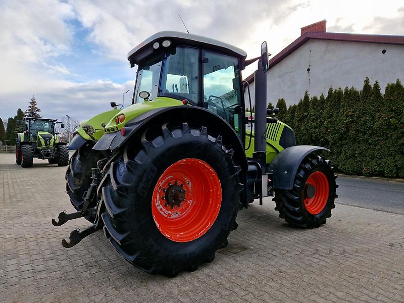 Claas Axion 810 Hexashift