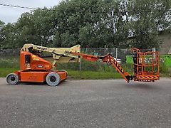 JLG E 400 AJPN