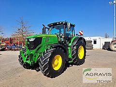John Deere 6215 R