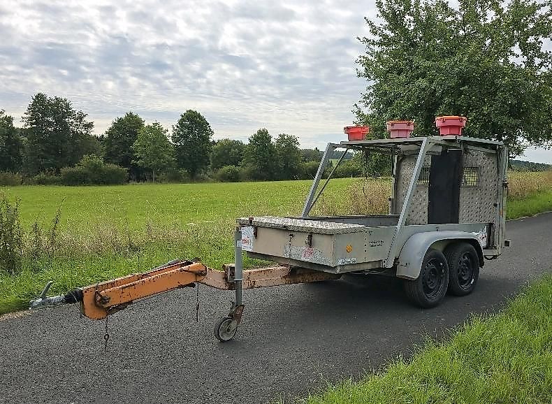 Trebbiner VZ 615 Absperrtafel FAT Nissen Horizont Verkehrsleittafel Verkehrsleitanhänger Verkehrssicherungsanhänger Leitanhänger