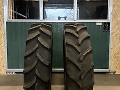 Vredestein Traxion 85 320/85R28 124B