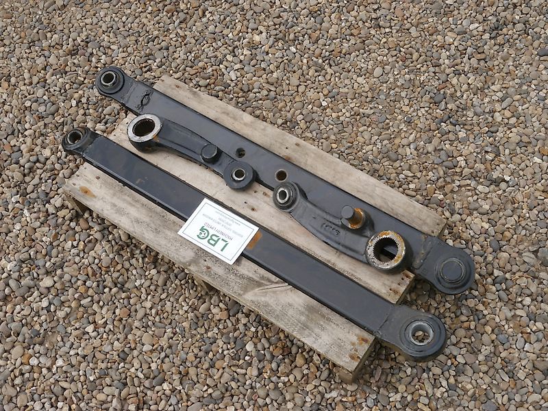 New Holland Linkage Arms