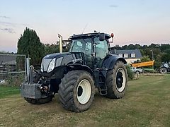 New Holland 7050