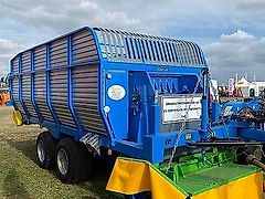 Zamet Mähladewagen / Green forage mower / Remorque autochargeuse / Autocaricante / Самозагружающийся прицеп с косилкой / Przyczepa samozaładowcza z kosiarką bębnową T635/3