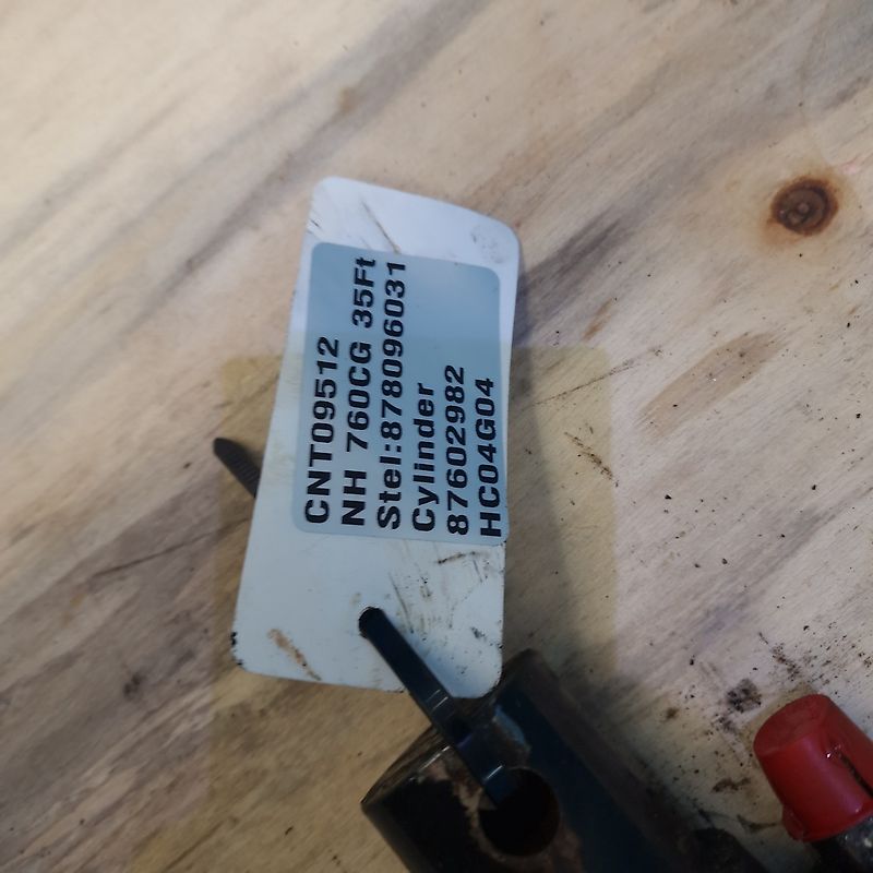 New Holland 760CG (Spare part/Reservedel/Ersatzteil)