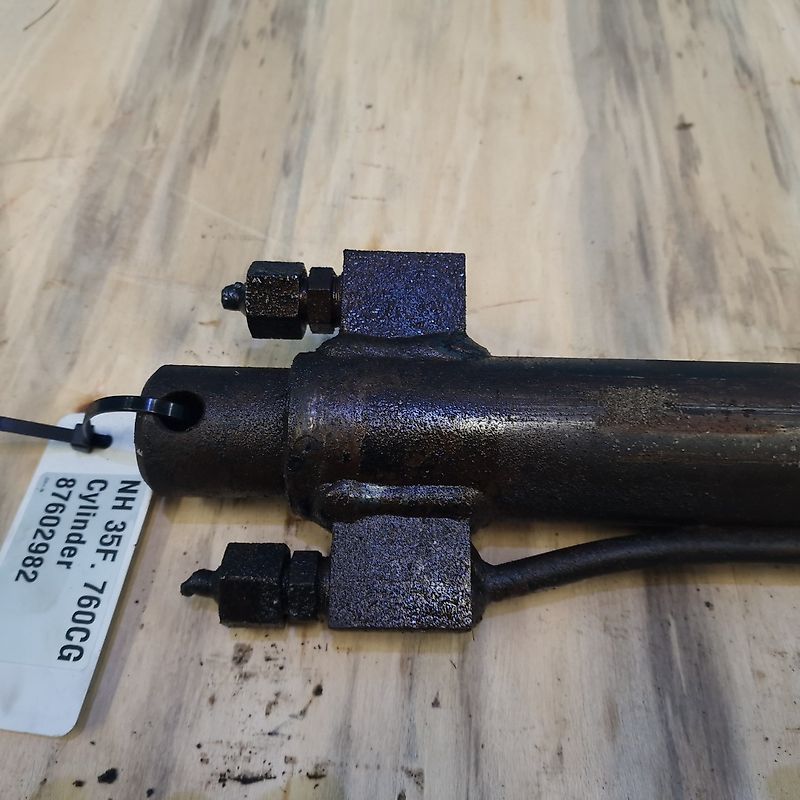 New Holland 760CG (Spare part/Reservedel/Ersatzteil)