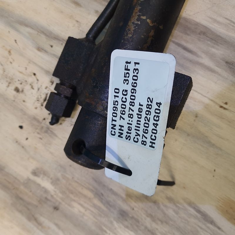 New Holland 760CG (Spare part/Reservedel/Ersatzteil)