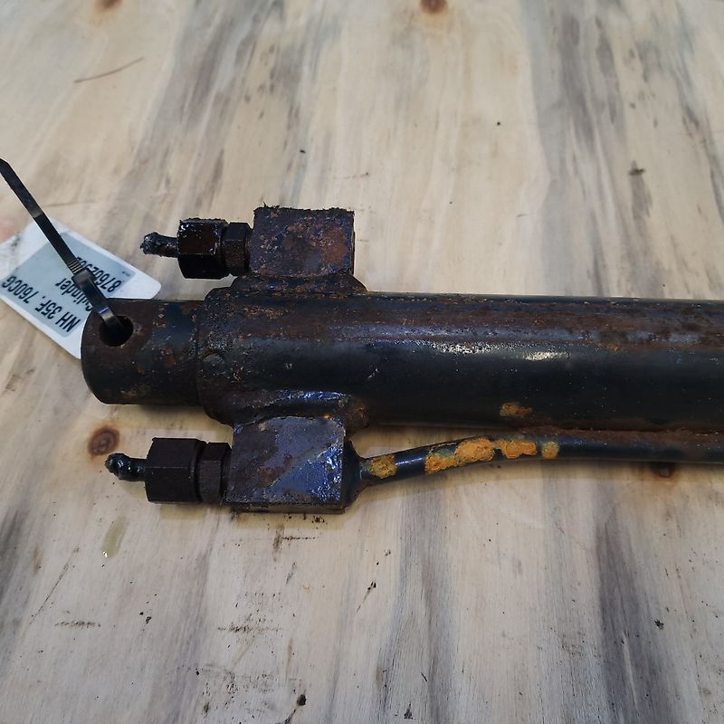 New Holland 760CG (Spare part/Reservedel/Ersatzteil)