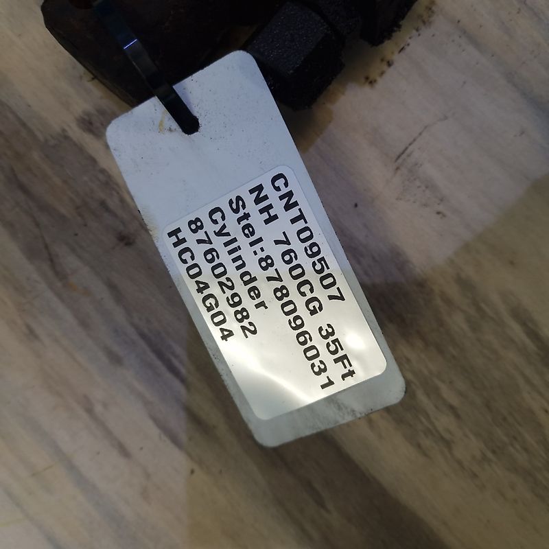 New Holland 760CG (Spare part/Reservedel/Ersatzteil)