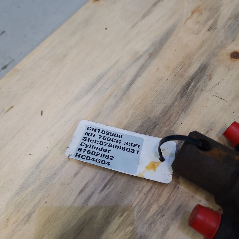 New Holland 760CG (Spare part/Reservedel/Ersatzteil)